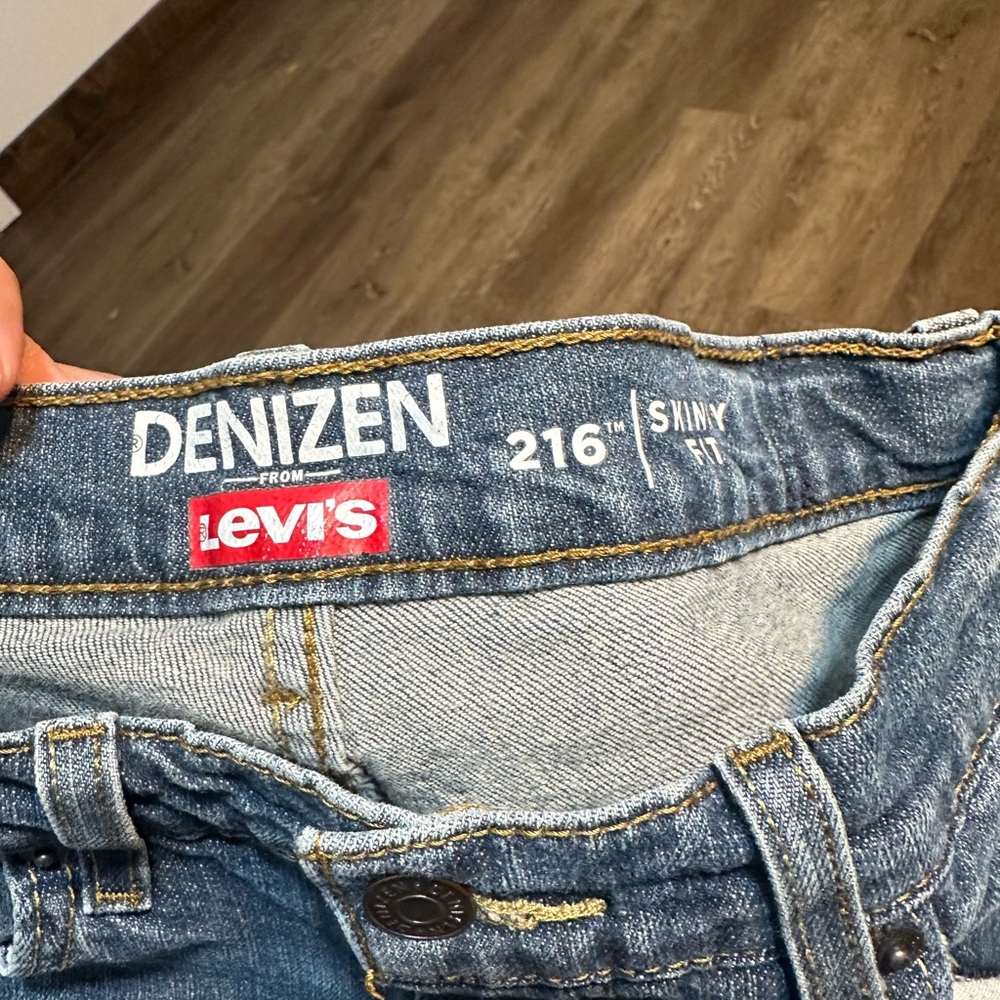Levi’s Denizen Skinny Fit Jeans (Size 16) - Picture 6 of 11
